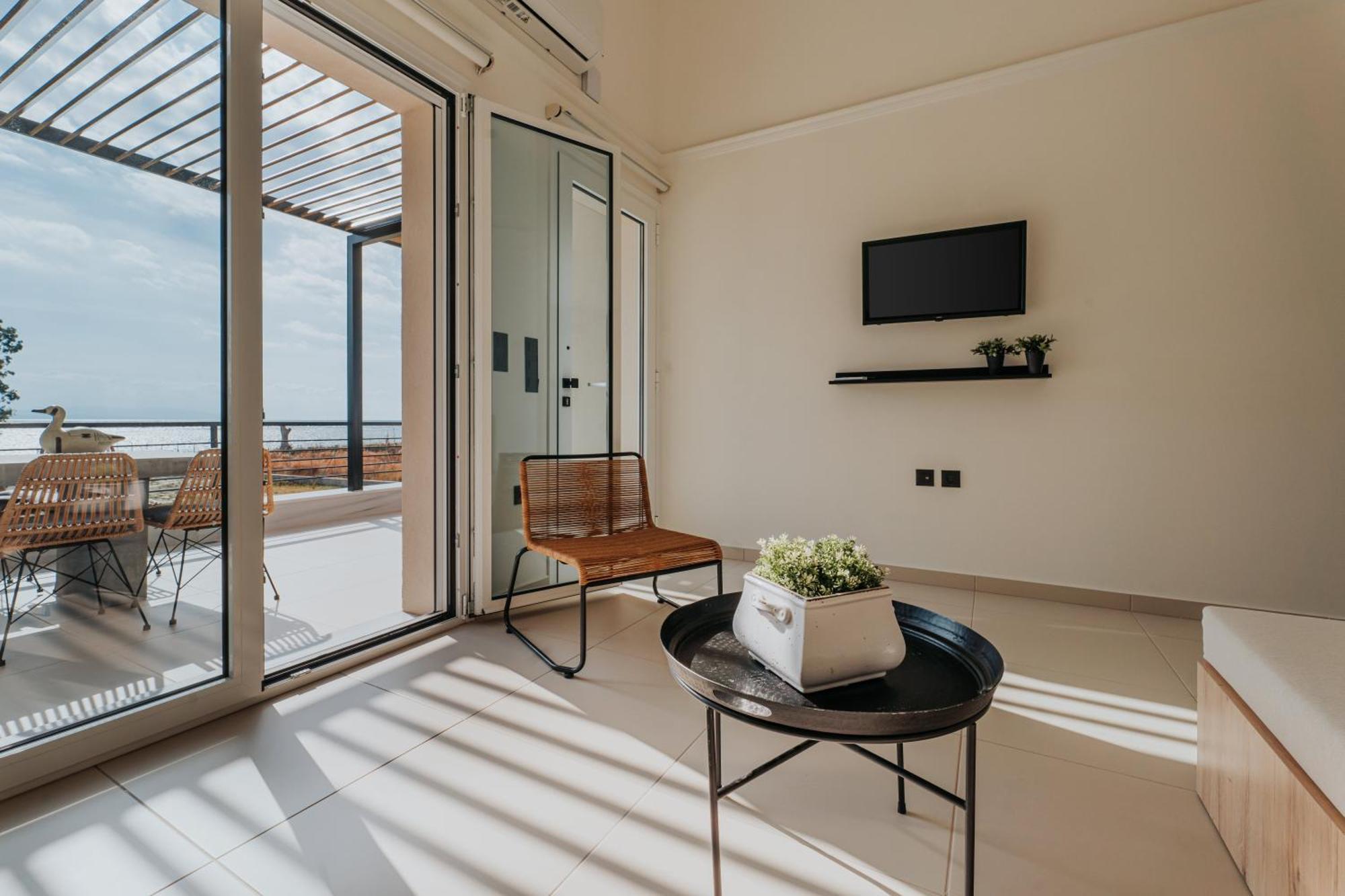 Ponte Suites Antirrio Екстер'єр фото