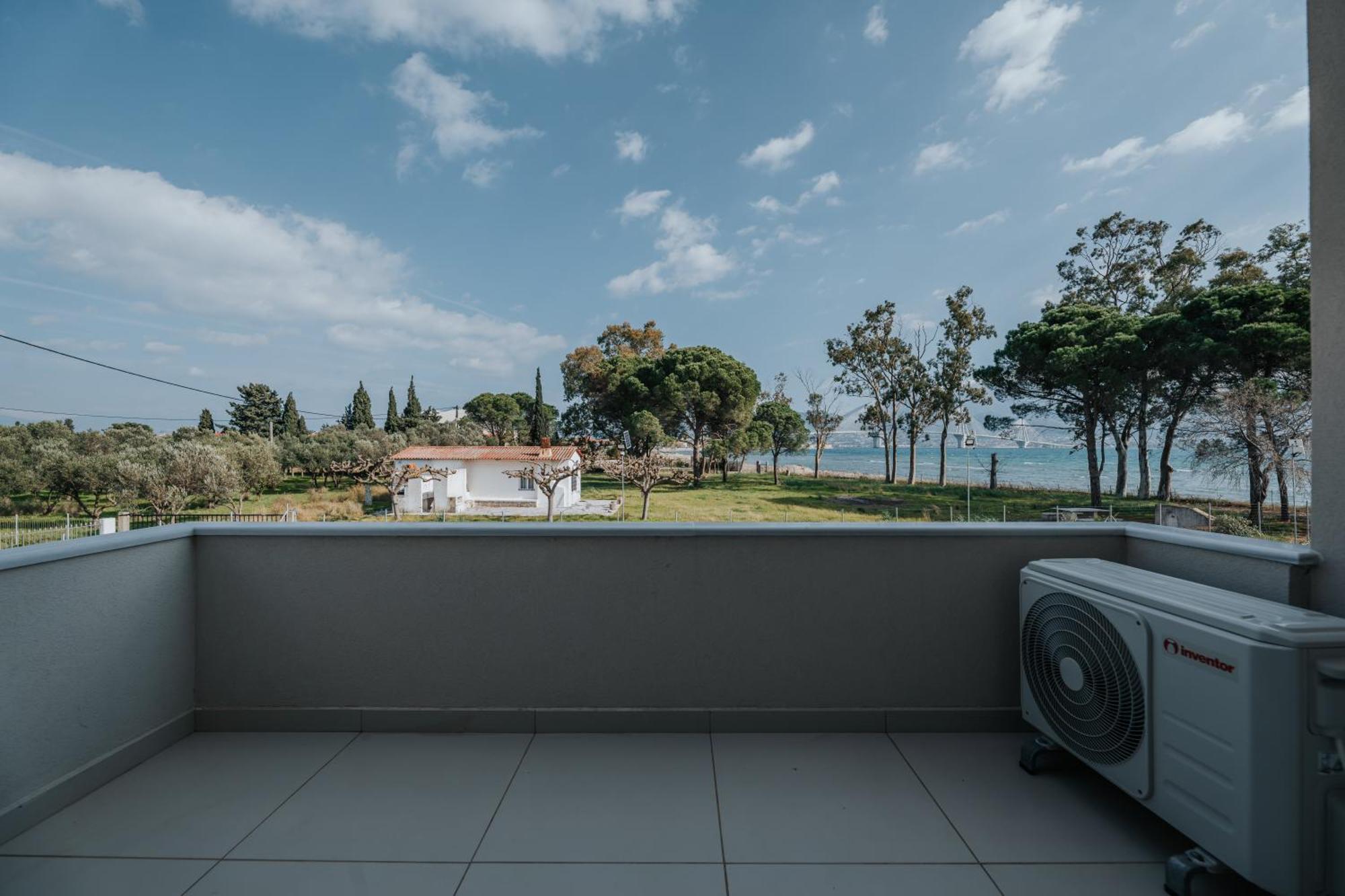 Ponte Suites Antirrio Екстер'єр фото