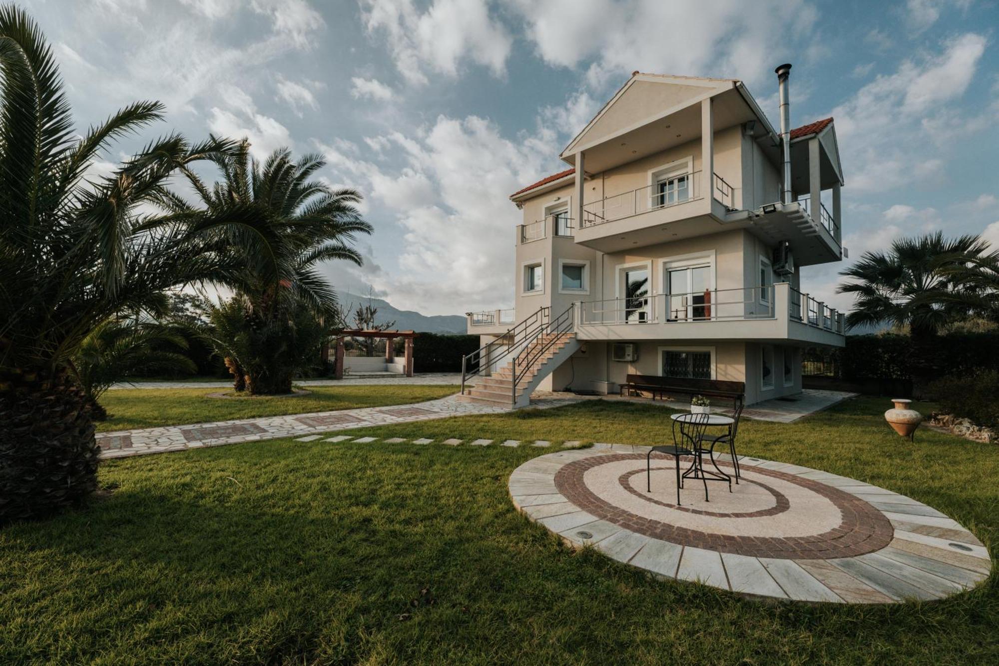 Ponte Suites Antirrio Екстер'єр фото